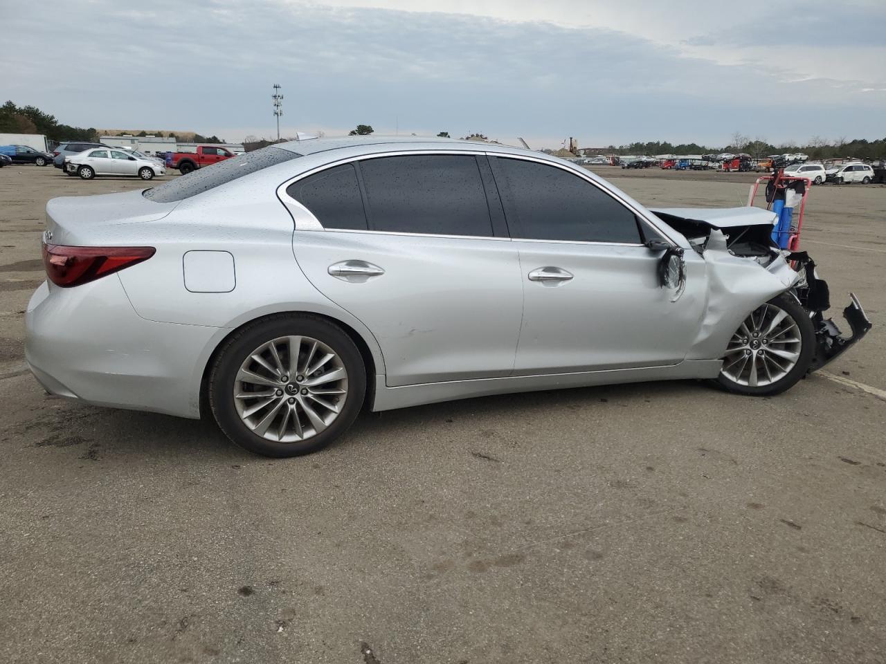 Photo 2 VIN: JN1EV7ARXKM593491 - INFINITI Q50 