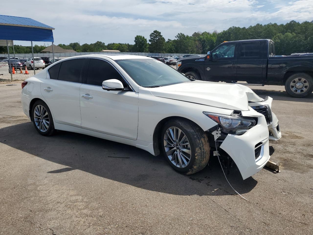 Photo 3 VIN: JN1EV7BP1NM310607 - INFINITI Q50 