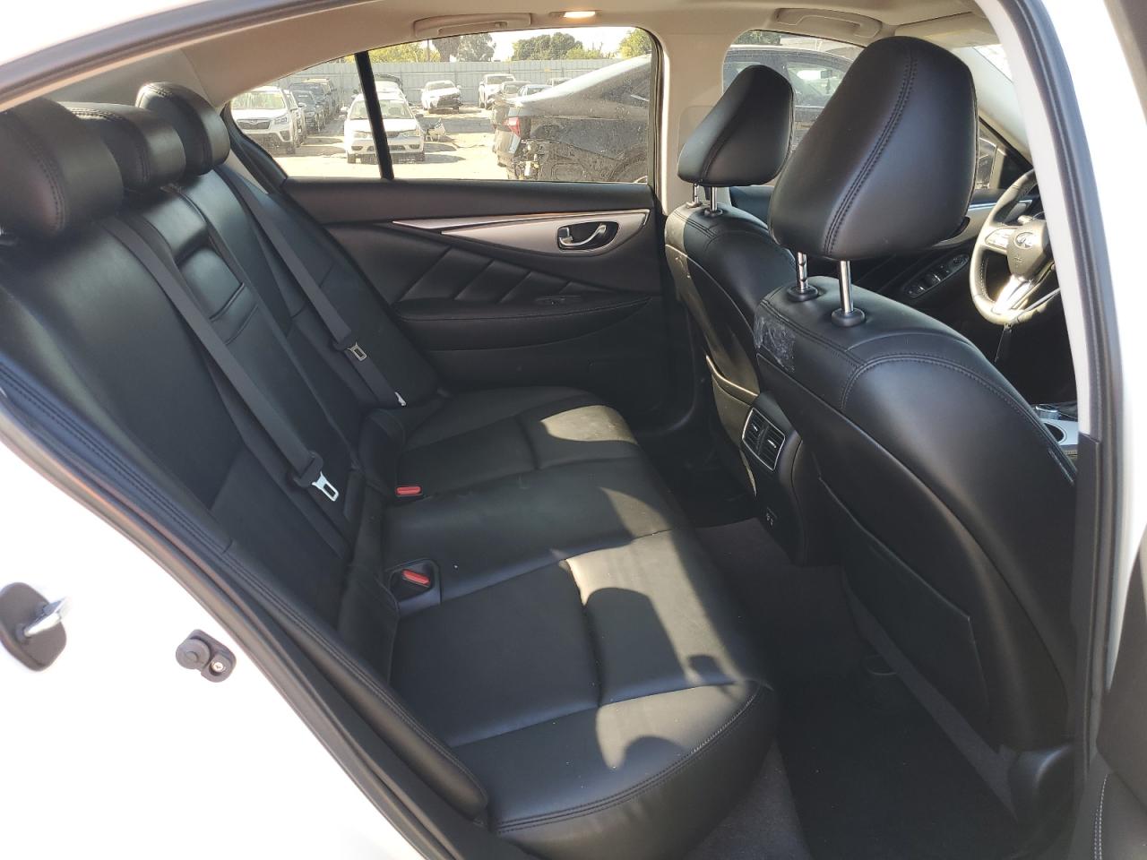 Photo 9 VIN: JN1EV7BP4MM705735 - INFINITI Q50 