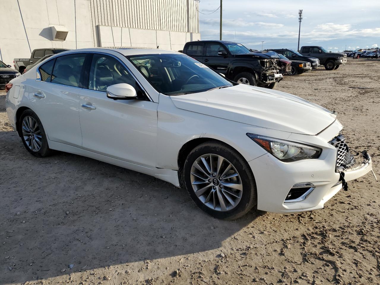 Photo 3 VIN: JN1EV7BP9NM311505 - INFINITI Q50 