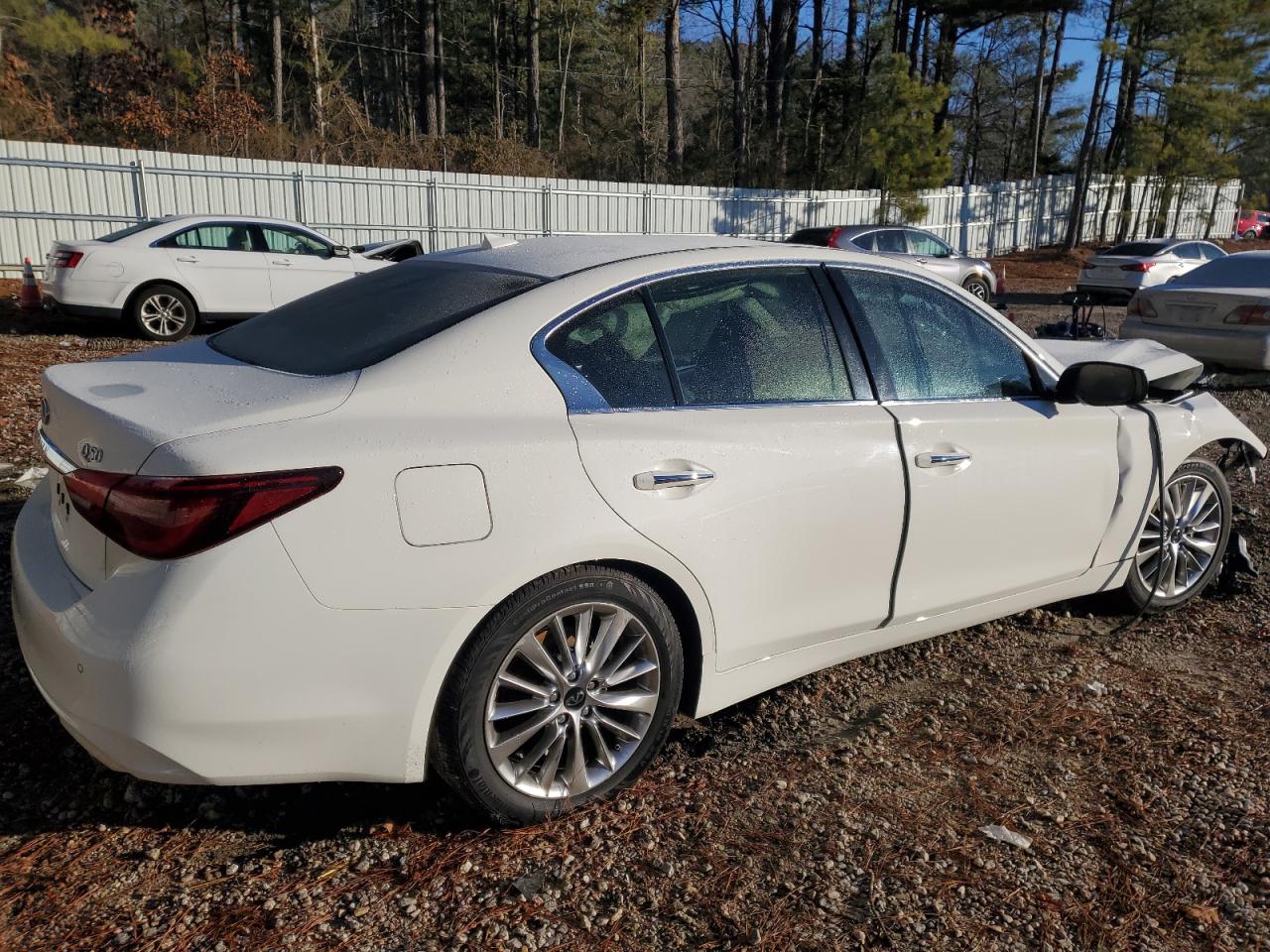 Photo 2 VIN: JN1EV7BPXMM703178 - INFINITI Q50 