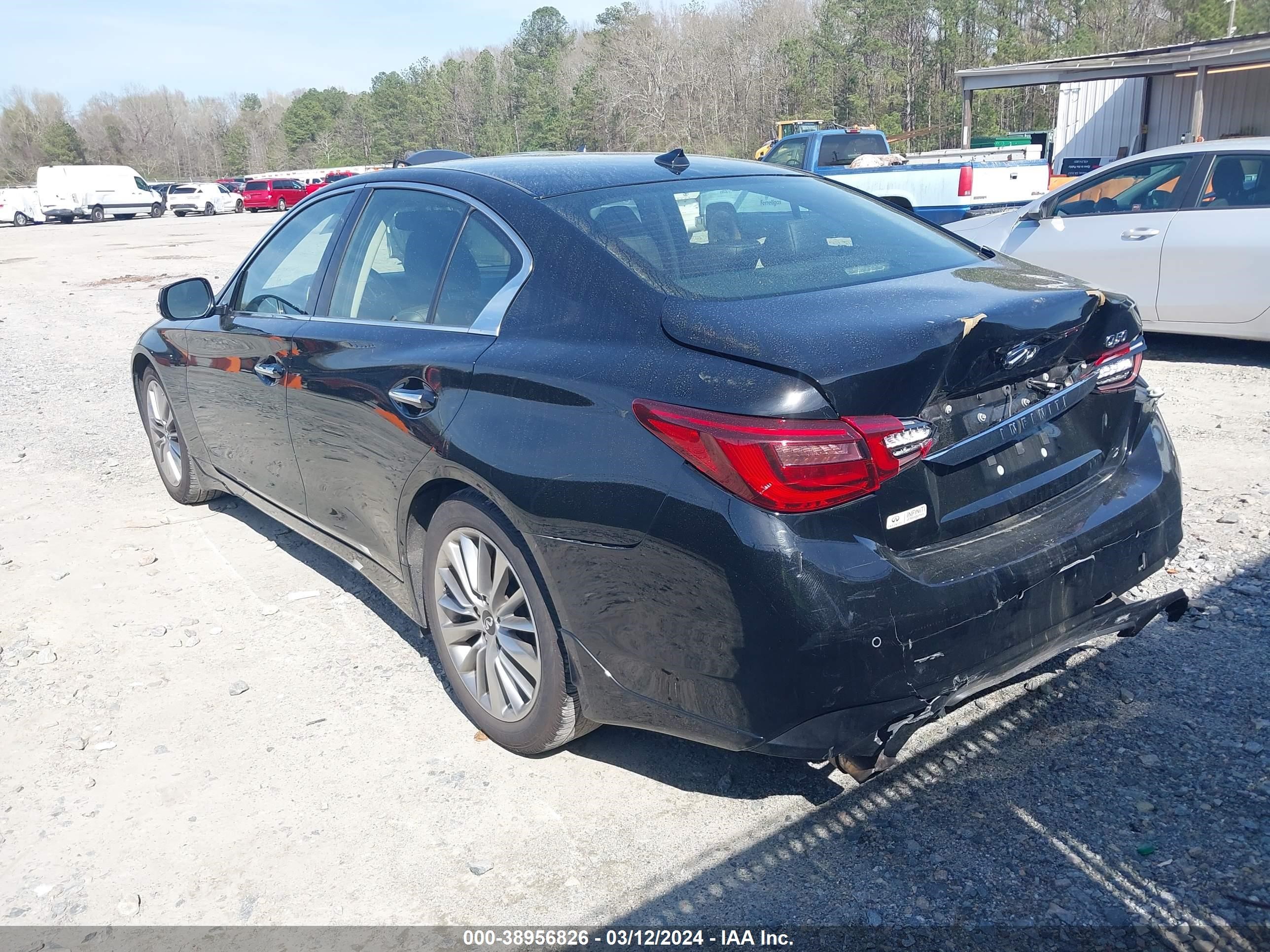 Photo 2 VIN: JN1EV7BPXNM311061 - INFINITI Q50 