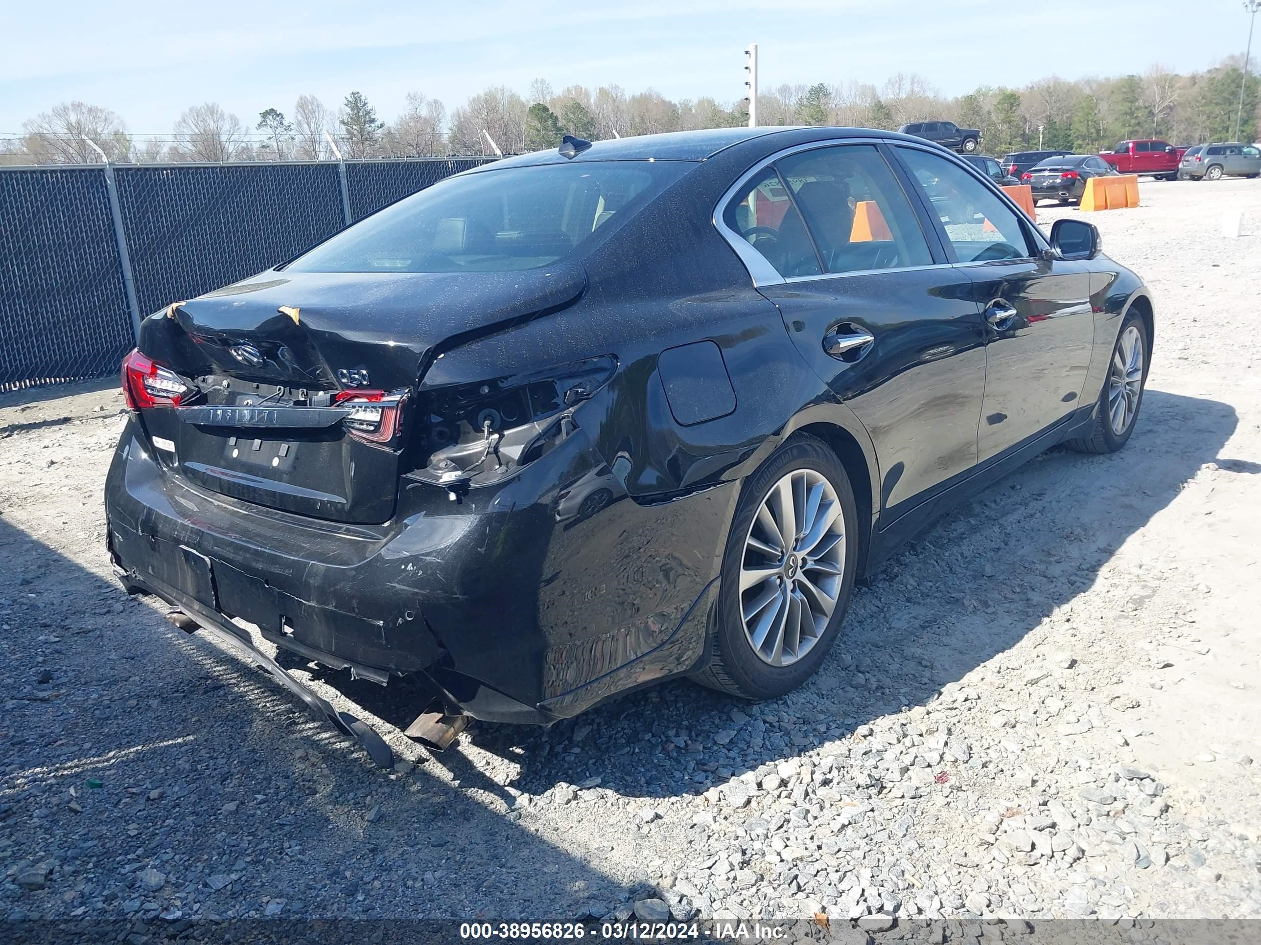 Photo 3 VIN: JN1EV7BPXNM311061 - INFINITI Q50 