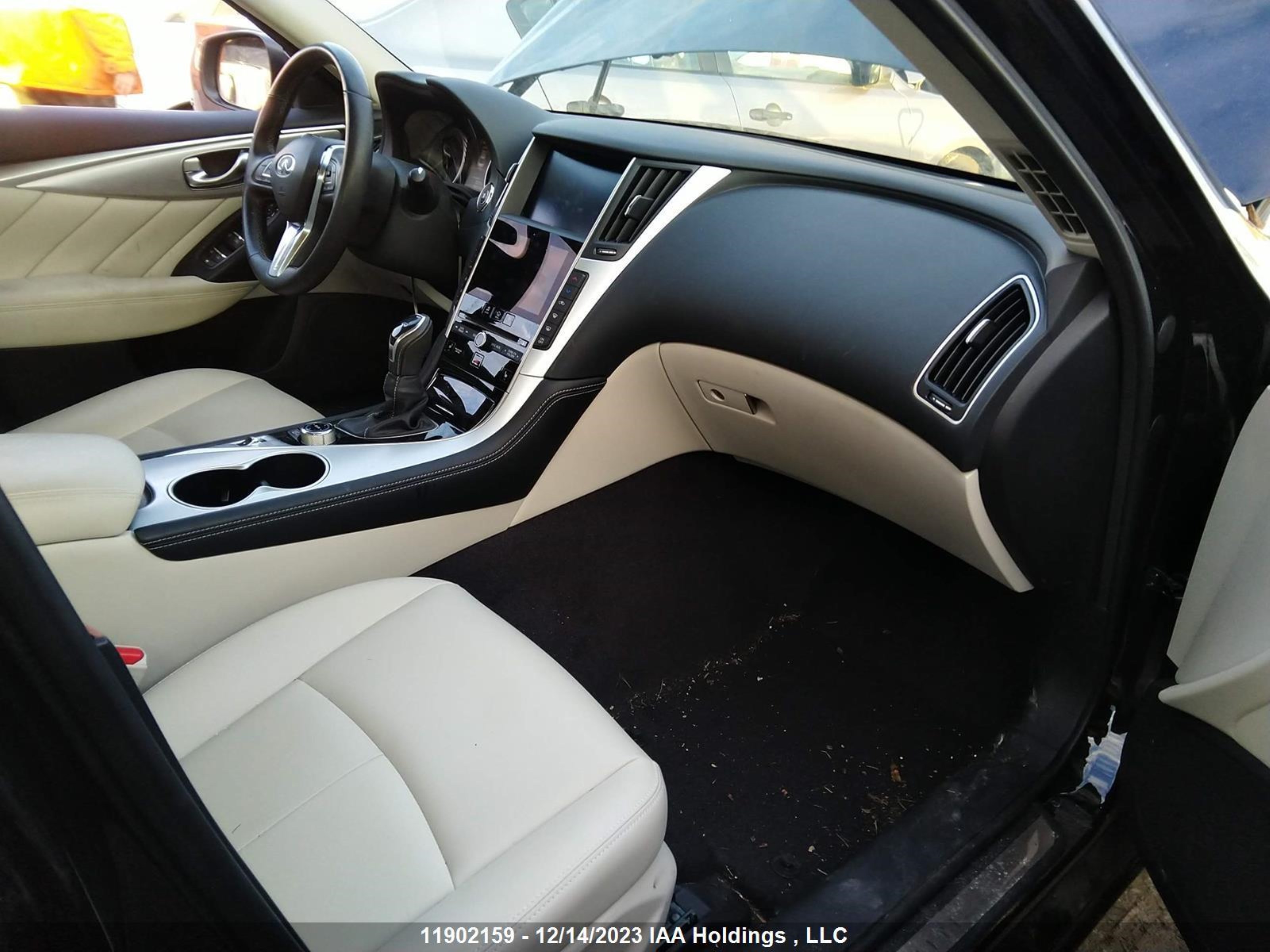 Photo 4 VIN: JN1EV7BR1MM754392 - INFINITI Q50 