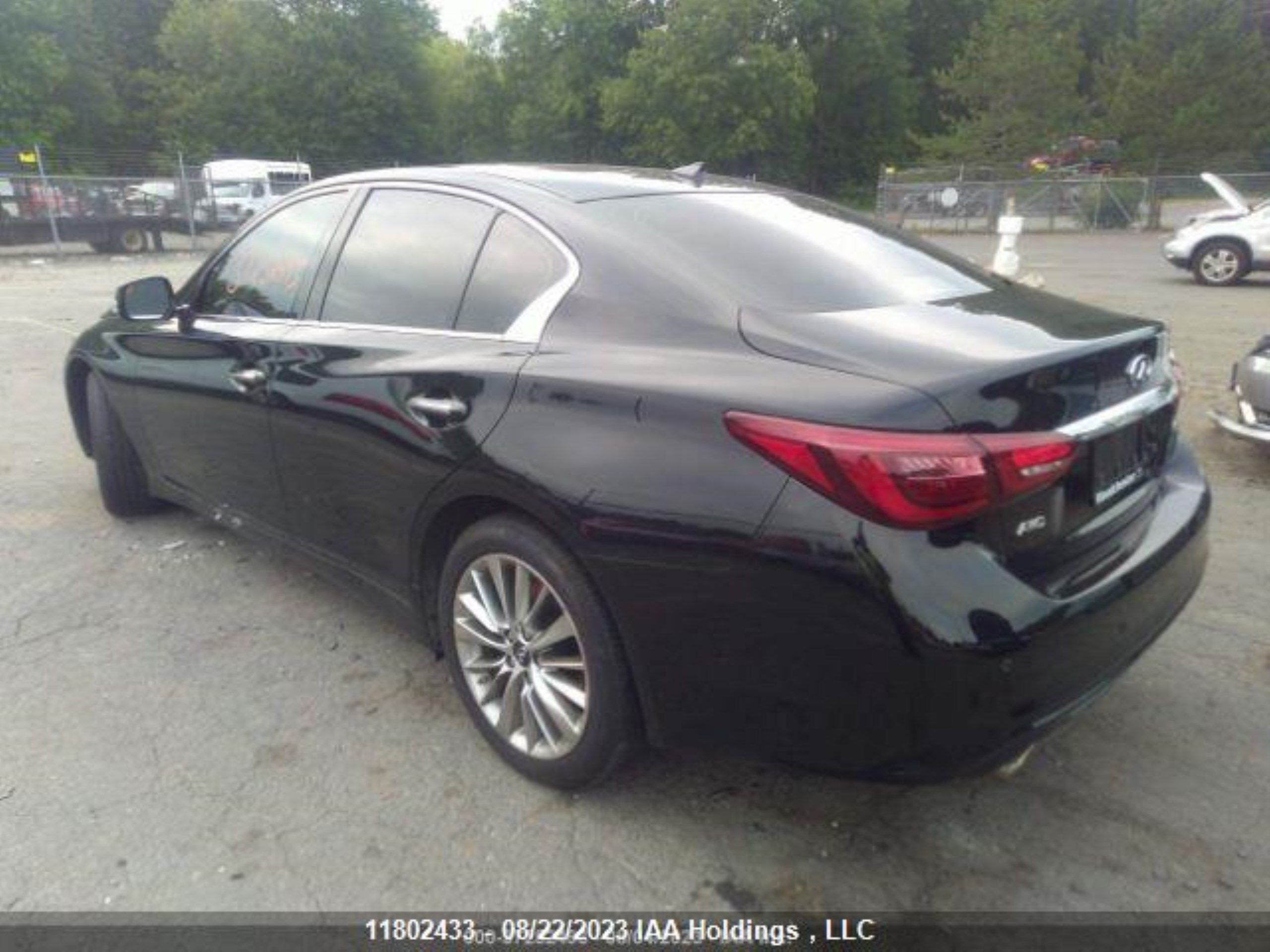 Photo 4 VIN: JN1EV7BR1NM340031 - INFINITI Q50 