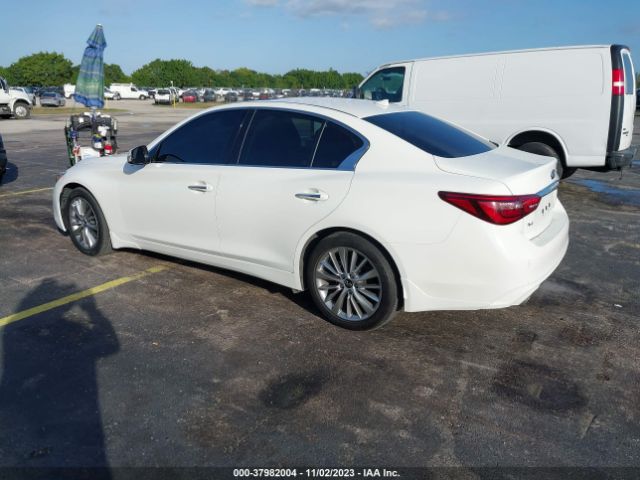 Photo 2 VIN: JN1EV7BR5NM341120 - INFINITI Q50 