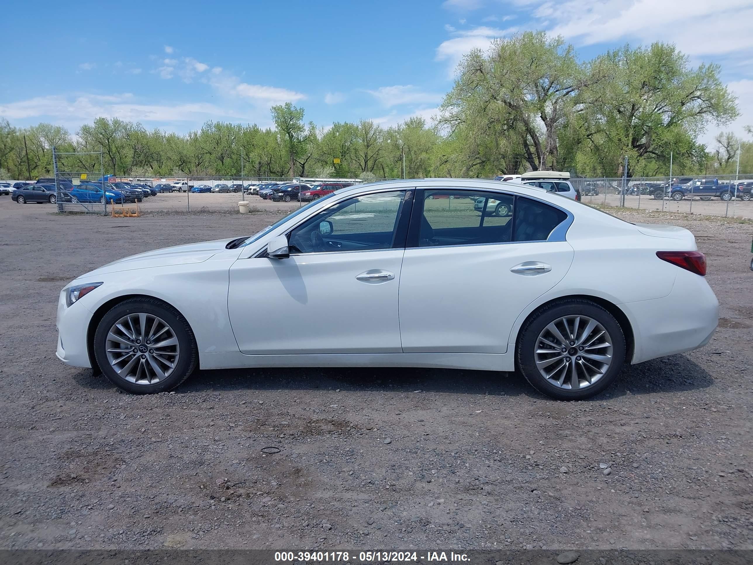 Photo 13 VIN: JN1EV7BR7MM756003 - INFINITI Q50 