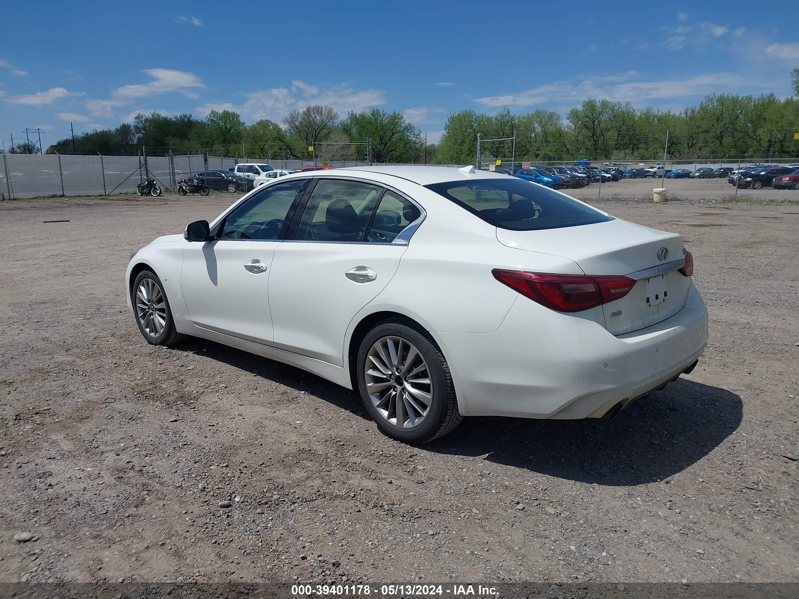 Photo 2 VIN: JN1EV7BR7MM756003 - INFINITI Q50 