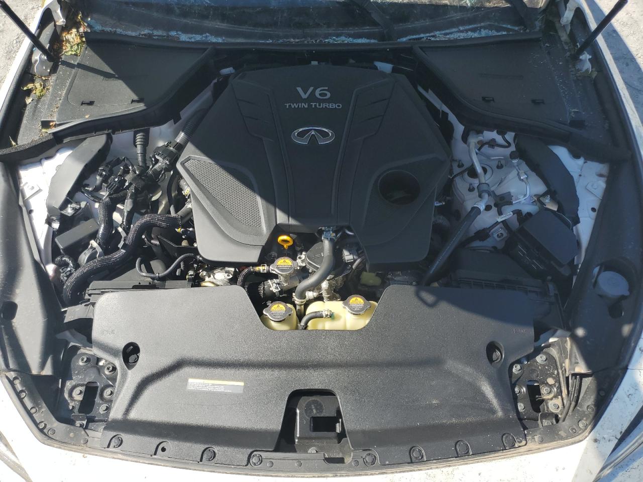 Photo 10 VIN: JN1EV7CP7MM700558 - INFINITI Q50 