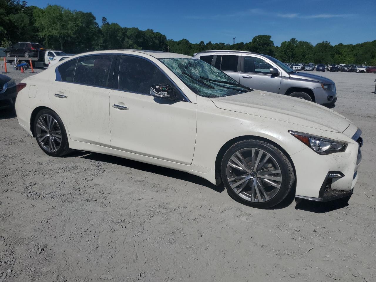 Photo 3 VIN: JN1EV7CP7MM700558 - INFINITI Q50 