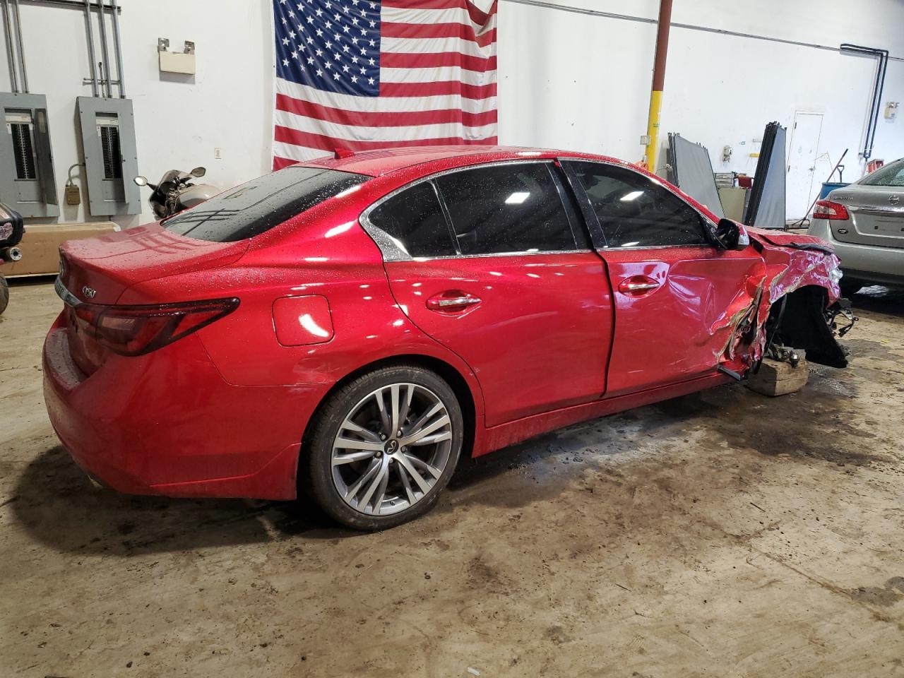 Photo 2 VIN: JN1EV7CR3NM340398 - INFINITI Q50 