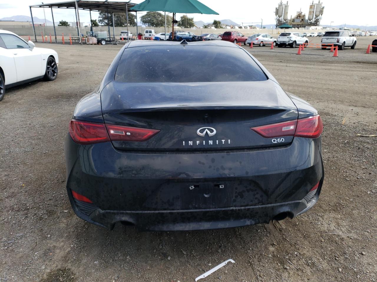 Photo 5 VIN: JN1EV7EK1JM341642 - INFINITI Q60 