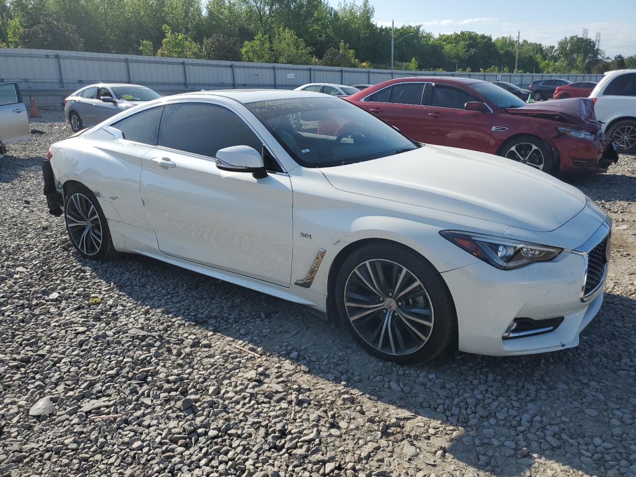 Photo 3 VIN: JN1EV7EK2KM230891 - INFINITI Q60 