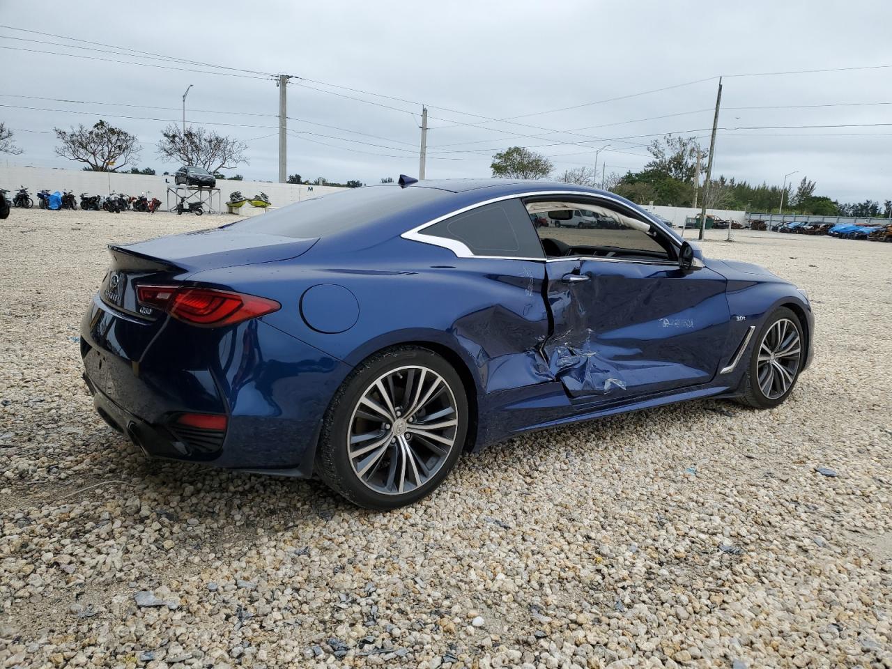 Photo 2 VIN: JN1EV7EK3KM230804 - INFINITI Q60 