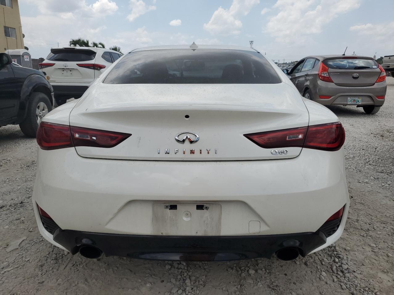 Photo 5 VIN: JN1EV7EK6HM364330 - INFINITI Q60 