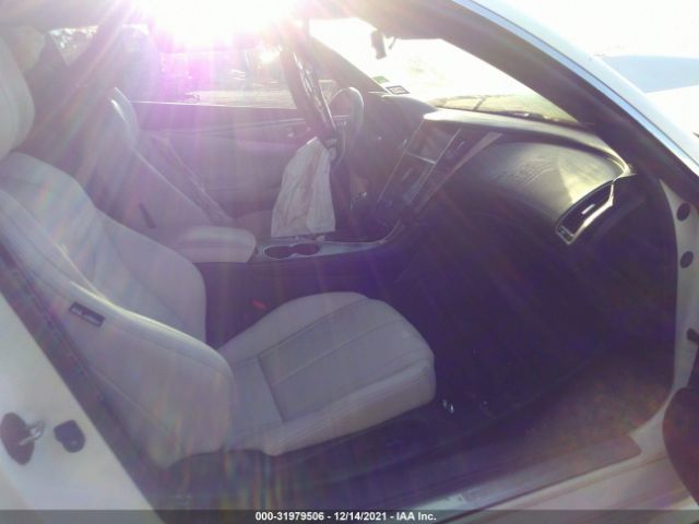 Photo 4 VIN: JN1EV7EK6JM342138 - INFINITI Q60 