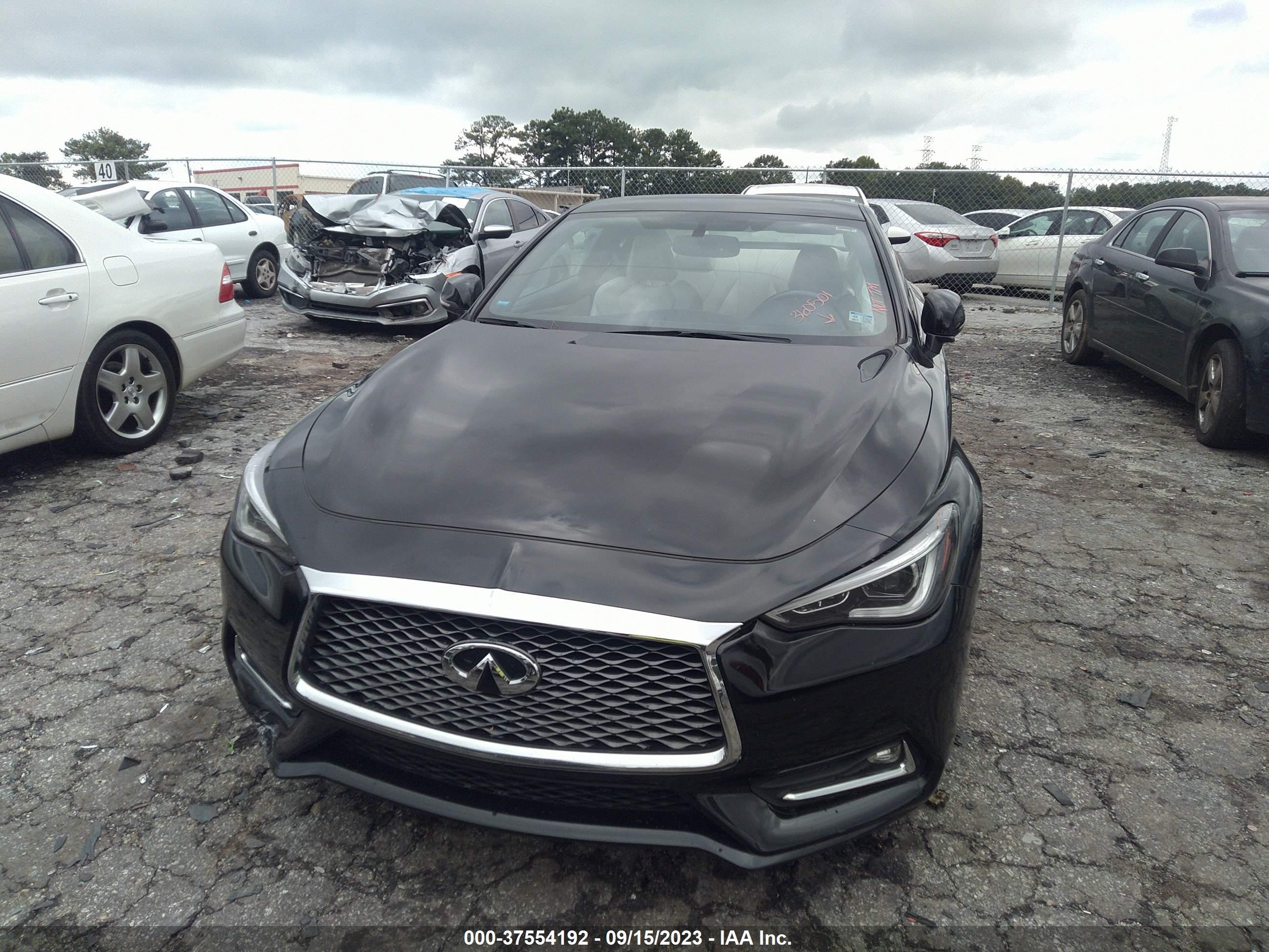 Photo 11 VIN: JN1EV7EK9HM360501 - INFINITI Q60 