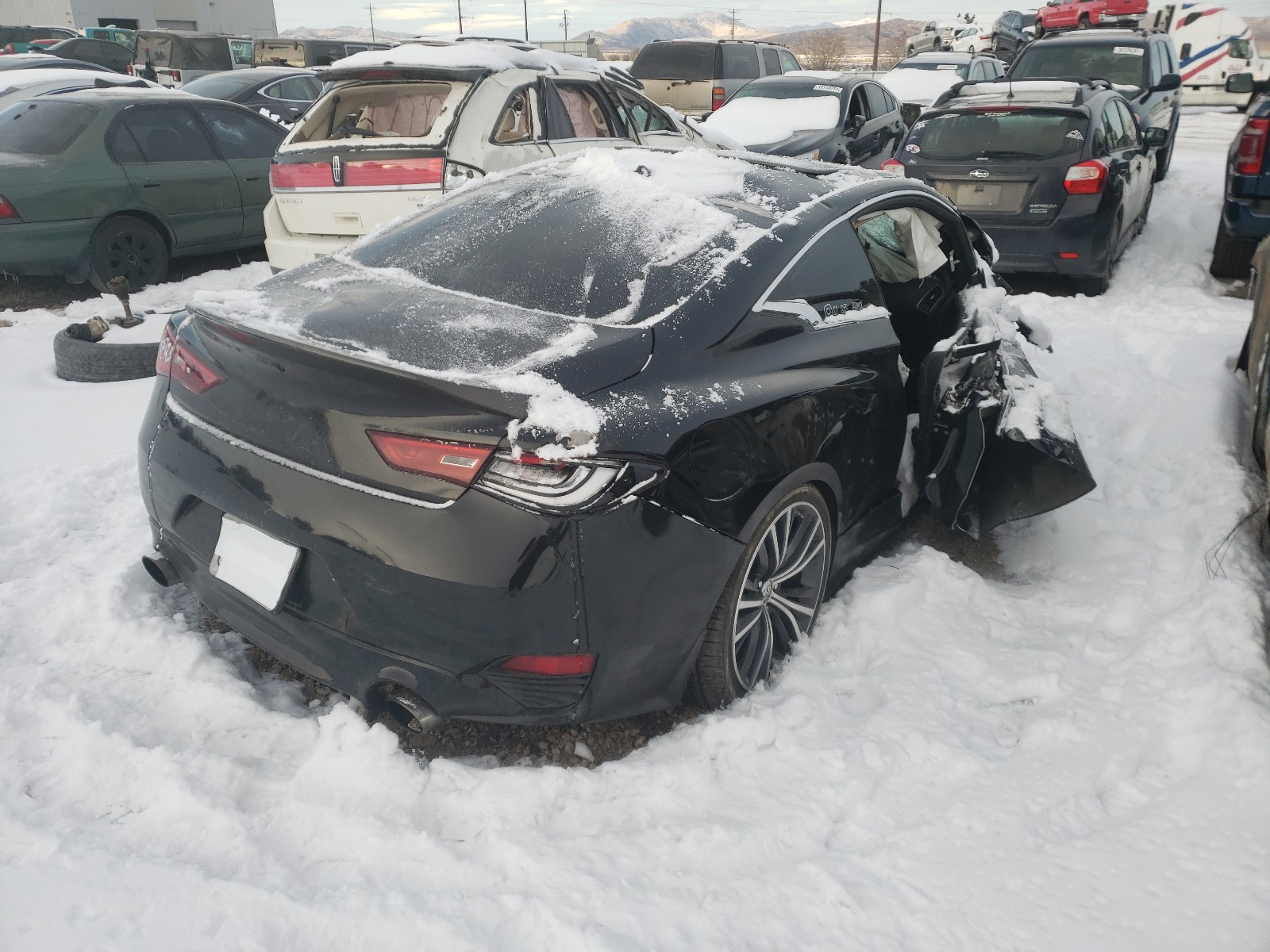 Photo 3 VIN: JN1EV7EK9HM360773 - INFINITI Q60 PREMIU 