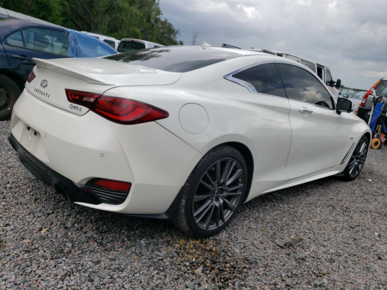 Photo 2 VIN: JN1EV7EL0HM553631 - INFINITI Q60 