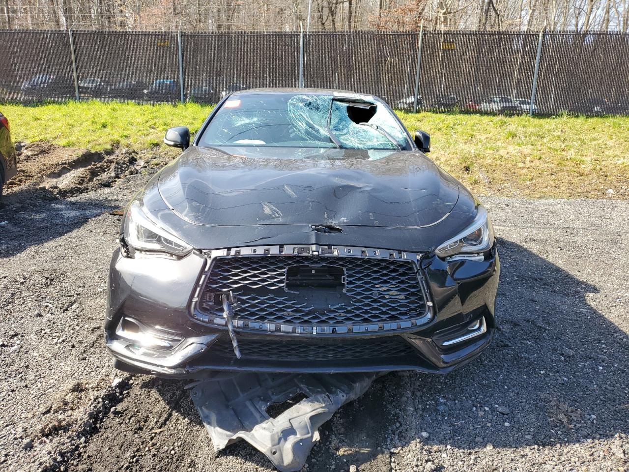 Photo 4 VIN: JN1EV7EL0JM390503 - INFINITI Q60 