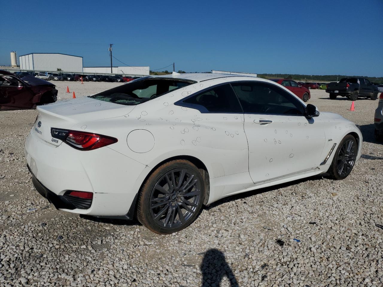 Photo 2 VIN: JN1EV7EL1HM553217 - INFINITI Q60 