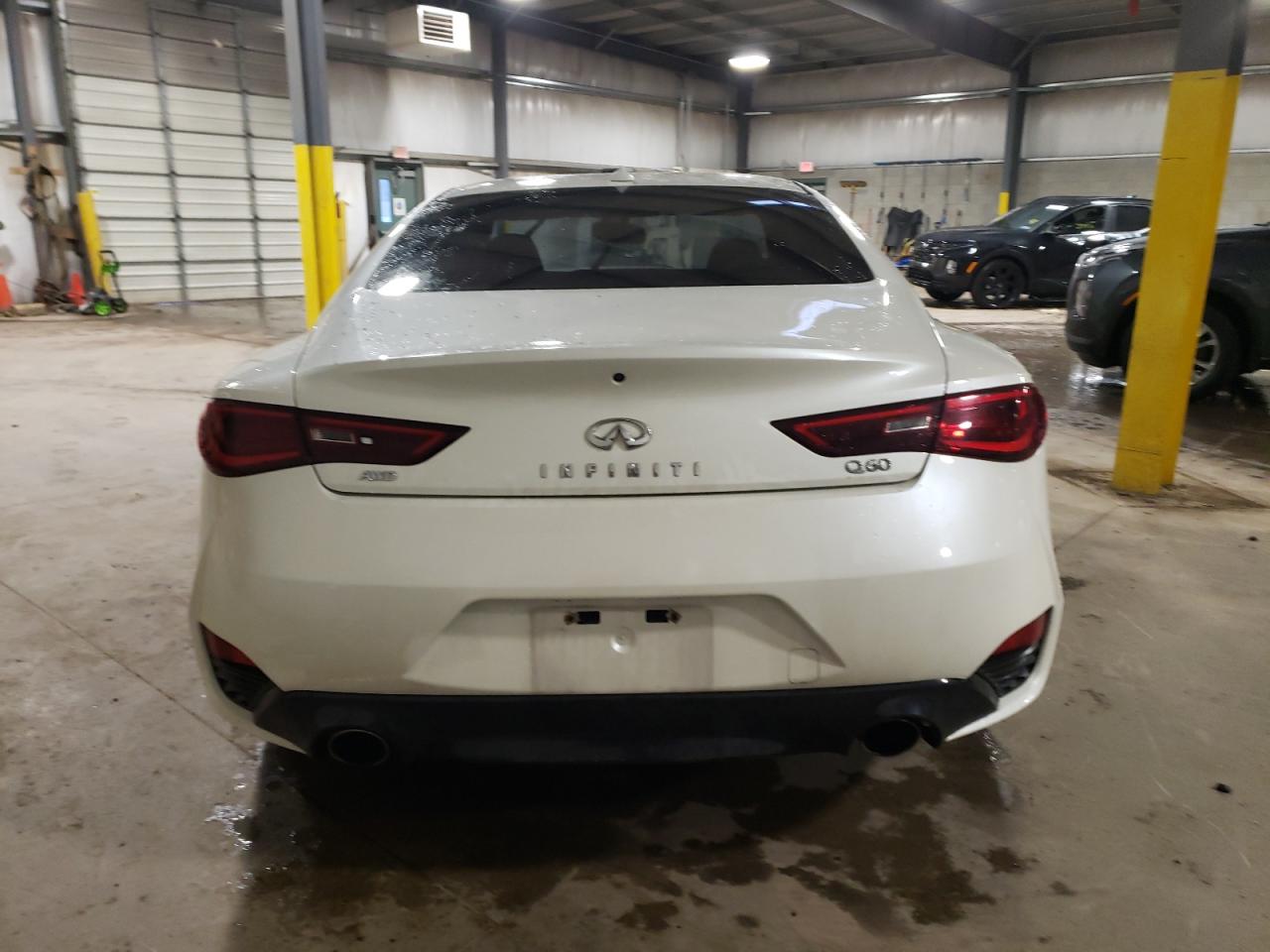 Photo 5 VIN: JN1EV7EL3HM551534 - INFINITI Q60 