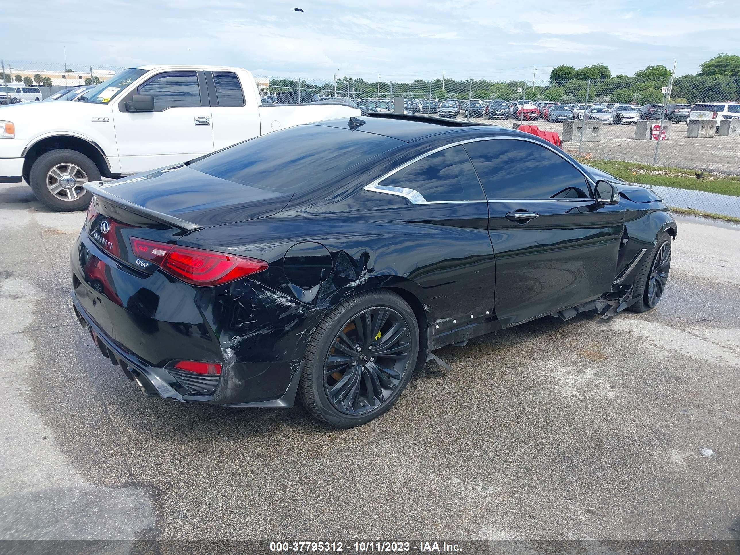 Photo 3 VIN: JN1EV7EL5JM392599 - INFINITI Q60 