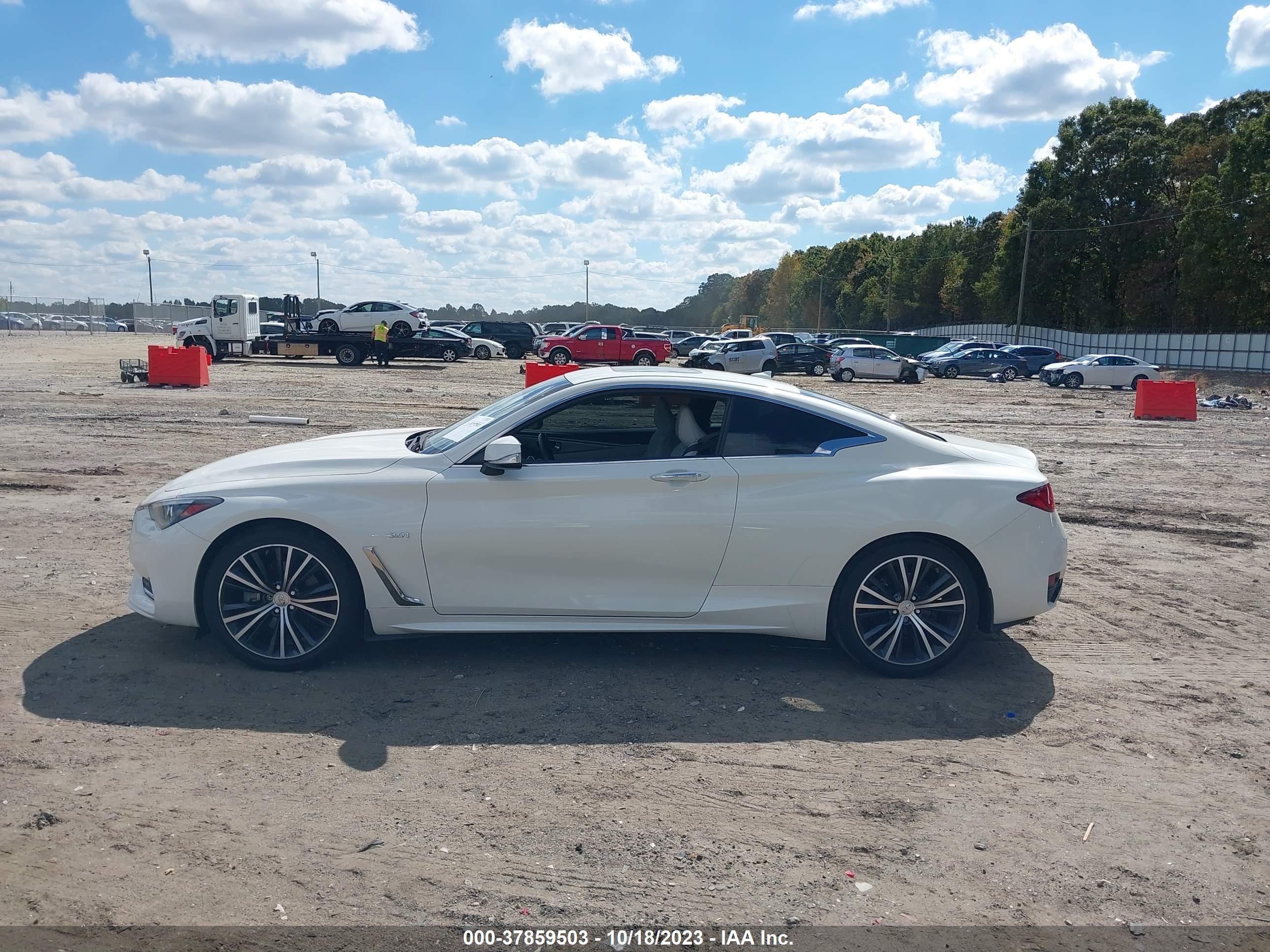 Photo 13 VIN: JN1EV7EL6KM291539 - INFINITI Q60 