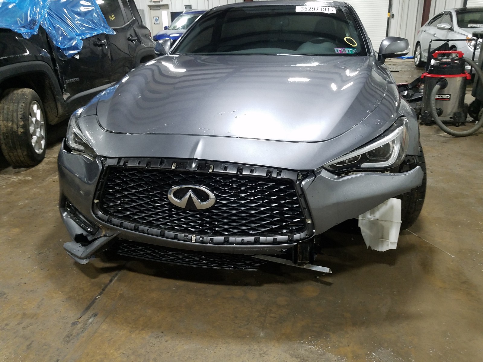 Photo 8 VIN: JN1EV7EL9JM391665 - INFINITI Q60 LUXE 3 