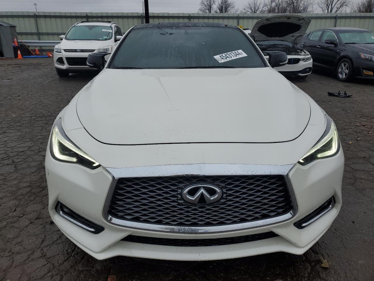 Photo 4 VIN: JN1EV7ELXJM390881 - INFINITI Q60 