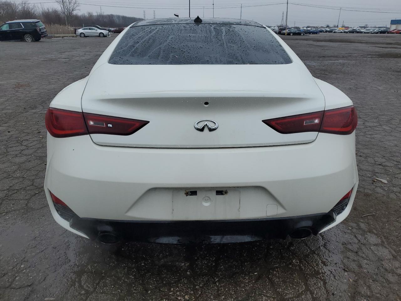 Photo 5 VIN: JN1EV7ELXJM390881 - INFINITI Q60 