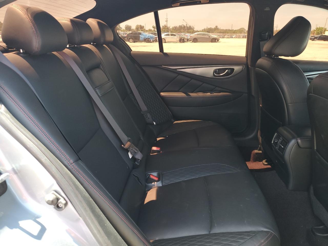 Photo 9 VIN: JN1FV7AP1JM460104 - INFINITI Q50 