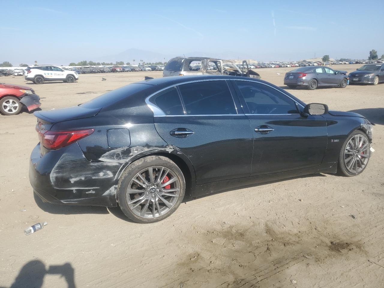 Photo 2 VIN: JN1FV7AP6KM760609 - INFINITI Q50 