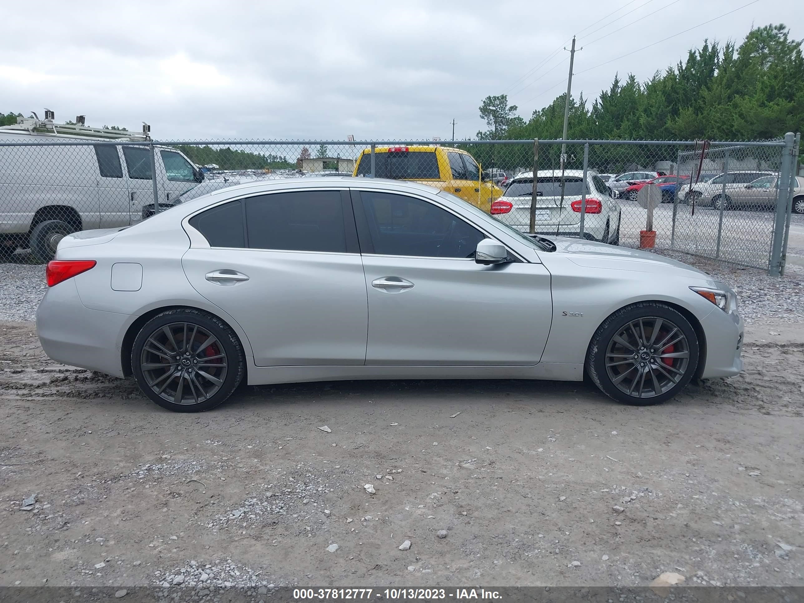 Photo 12 VIN: JN1FV7AP9HM850054 - INFINITI Q50 