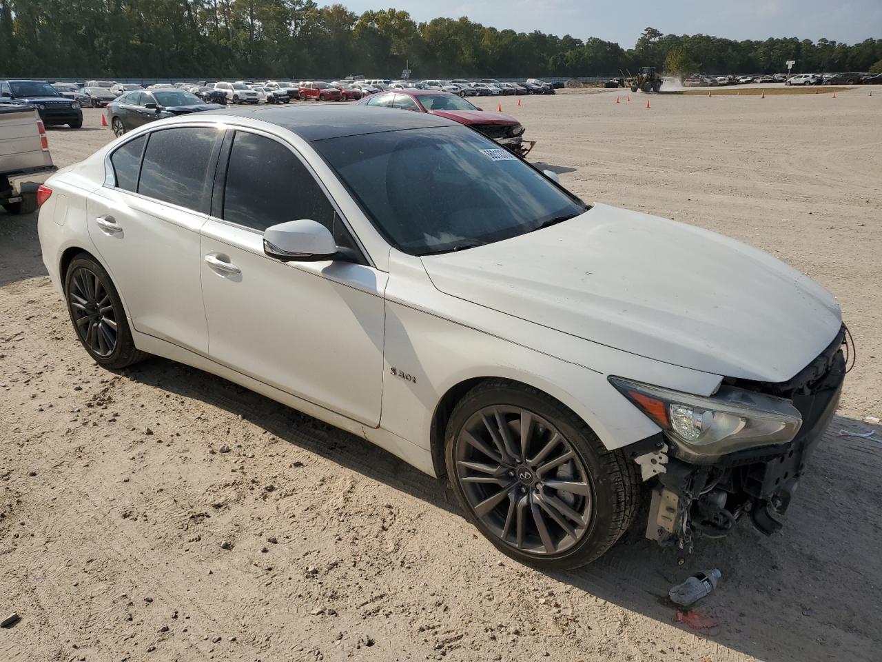 Photo 3 VIN: JN1FV7APXGM420533 - INFINITI Q50 