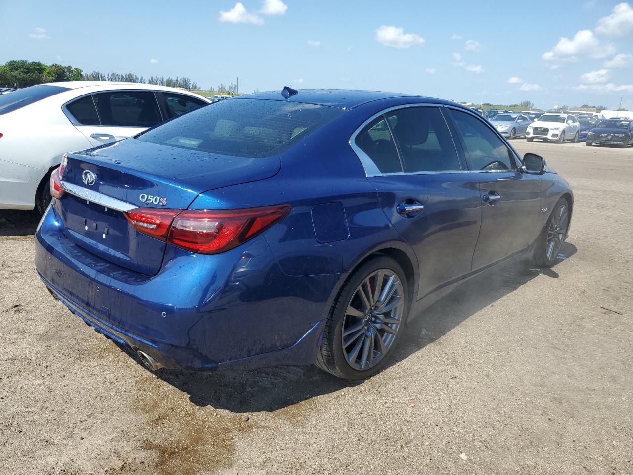 Photo 2 VIN: JN1FV7APXKM780085 - INFINITI Q50 