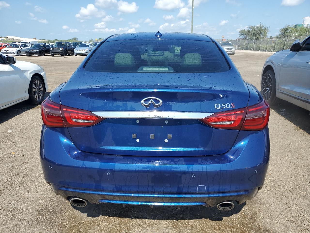 Photo 5 VIN: JN1FV7APXKM780085 - INFINITI Q50 