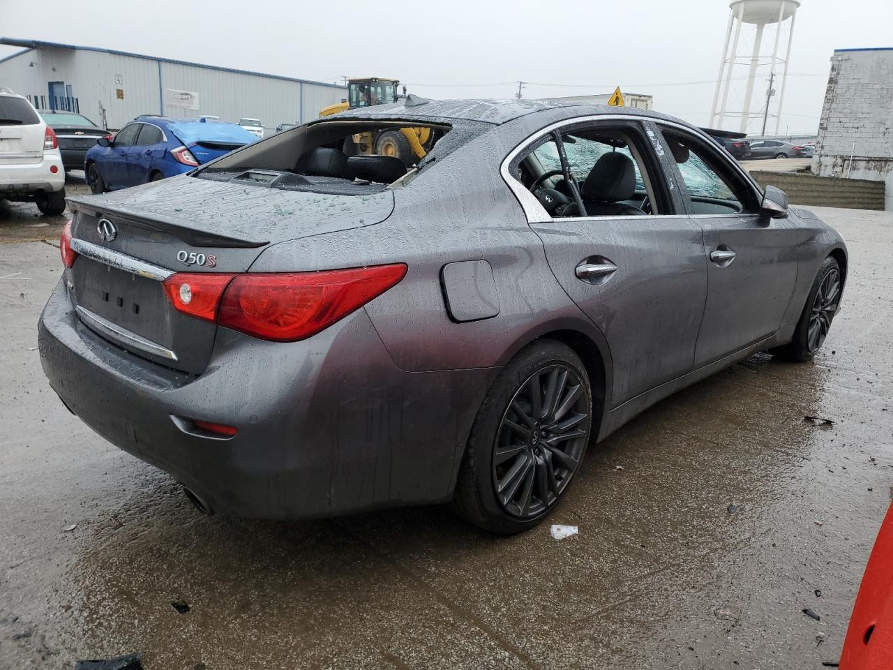 Photo 2 VIN: JN1FV7AR1GM450358 - INFINITI Q50 