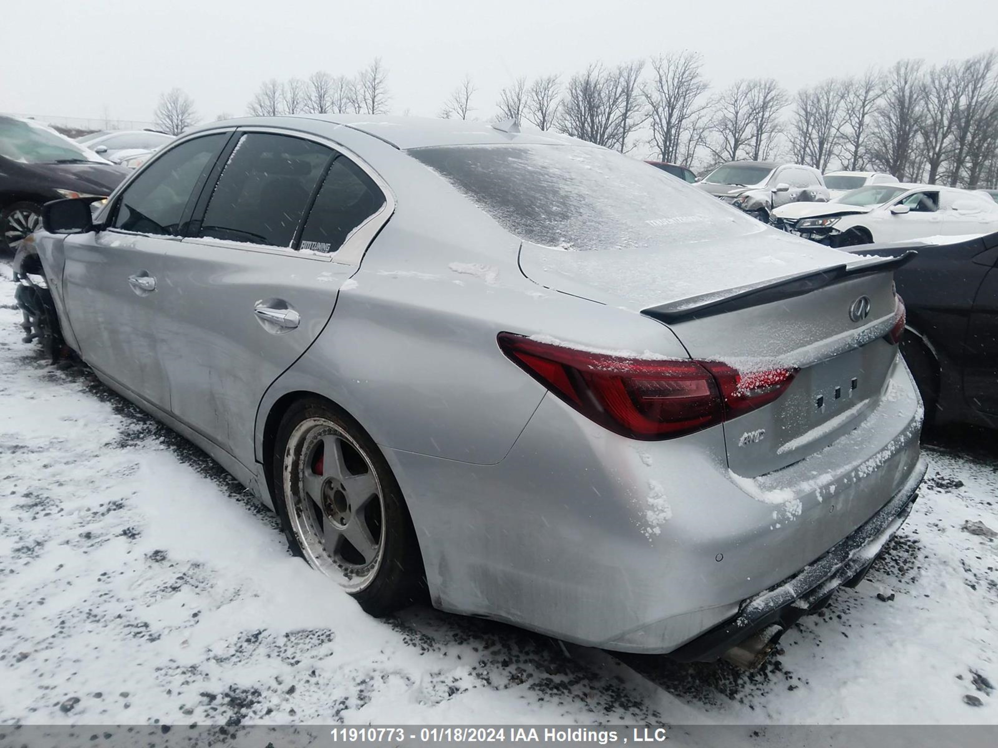 Photo 2 VIN: JN1FV7AR2KM801061 - INFINITI Q50 