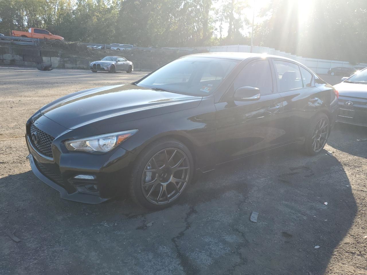 Photo 1 VIN: JN1FV7AR4GM451522 - INFINITI Q50 