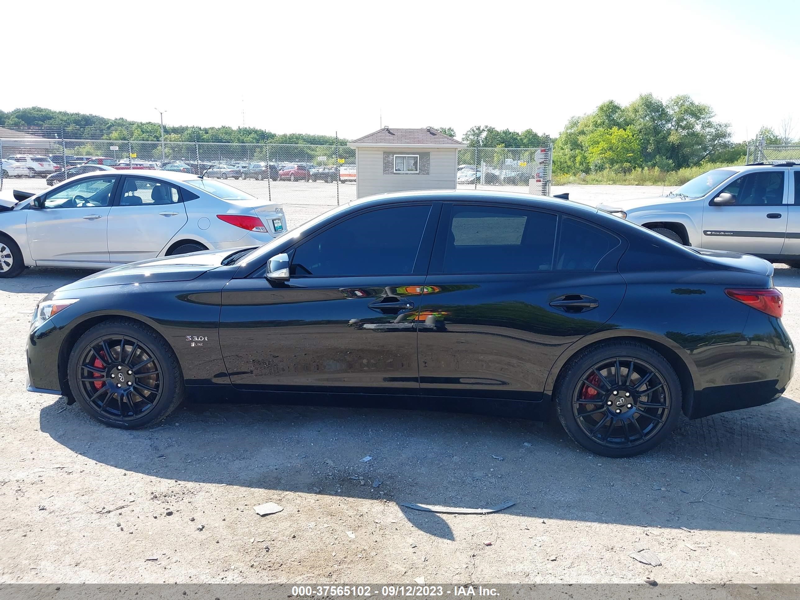 Photo 13 VIN: JN1FV7AR7KM830216 - INFINITI Q50 