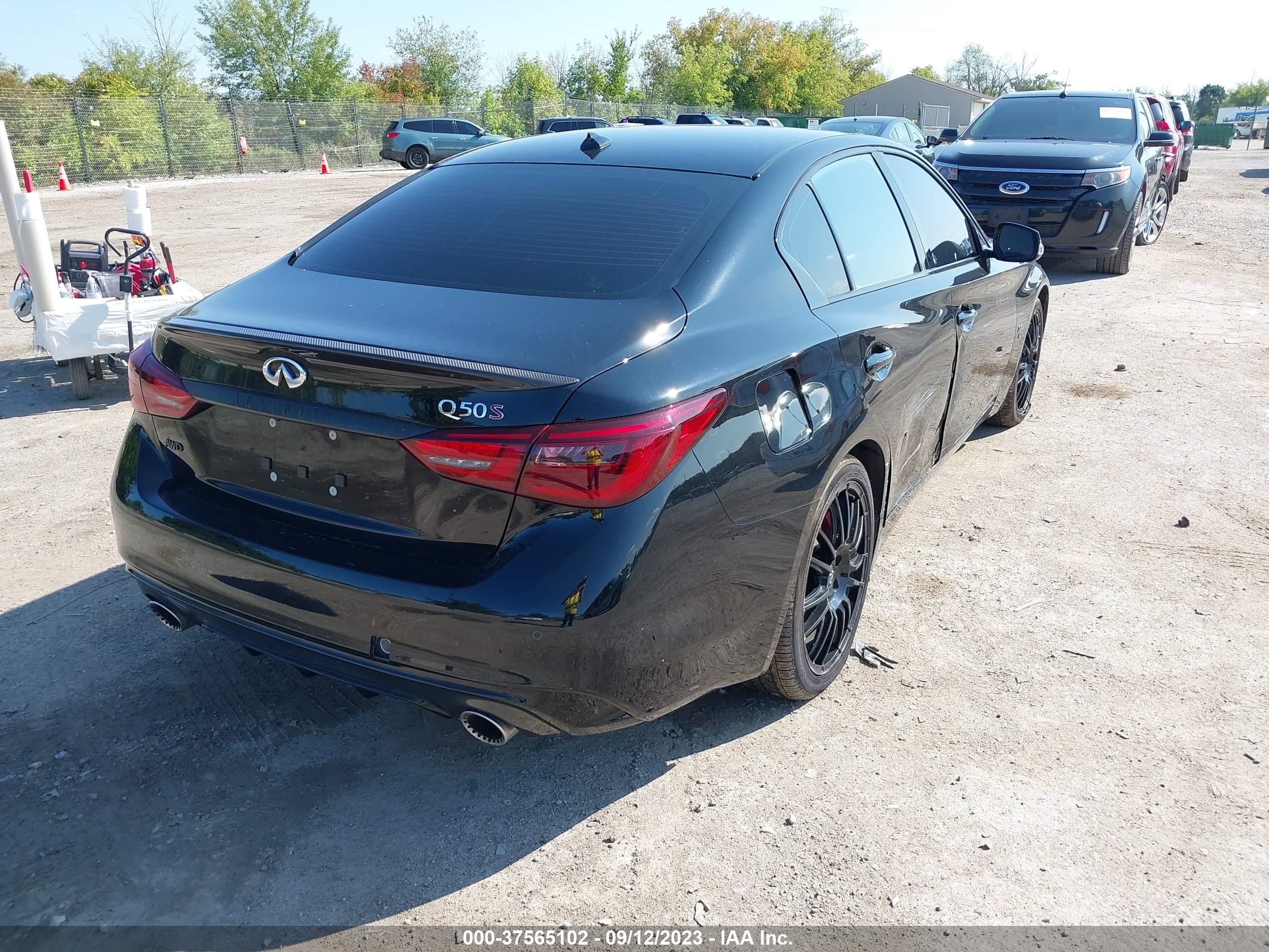 Photo 3 VIN: JN1FV7AR7KM830216 - INFINITI Q50 