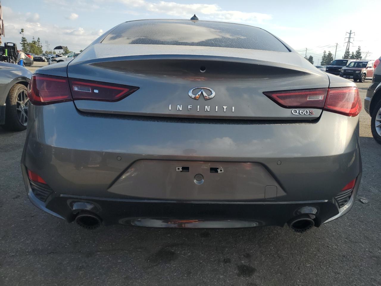 Photo 5 VIN: JN1FV7EK0JM530478 - INFINITI Q60 