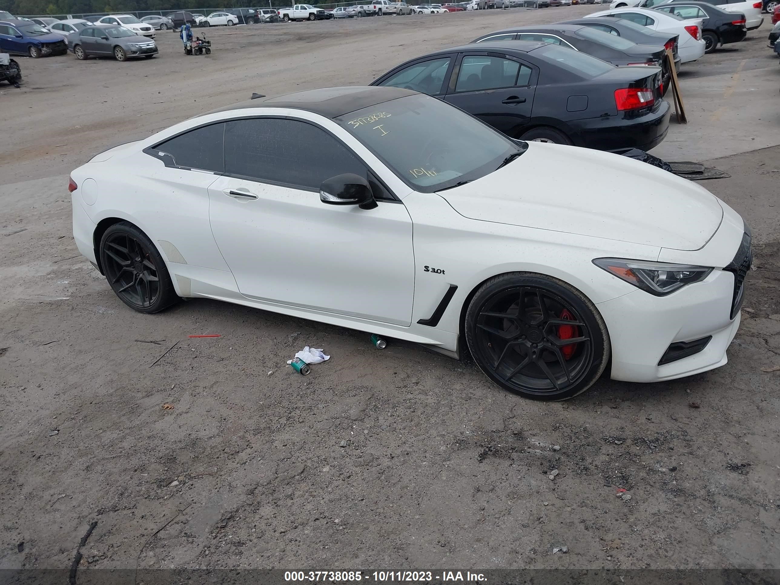 Photo 12 VIN: JN1FV7EK3HM610528 - INFINITI Q60 