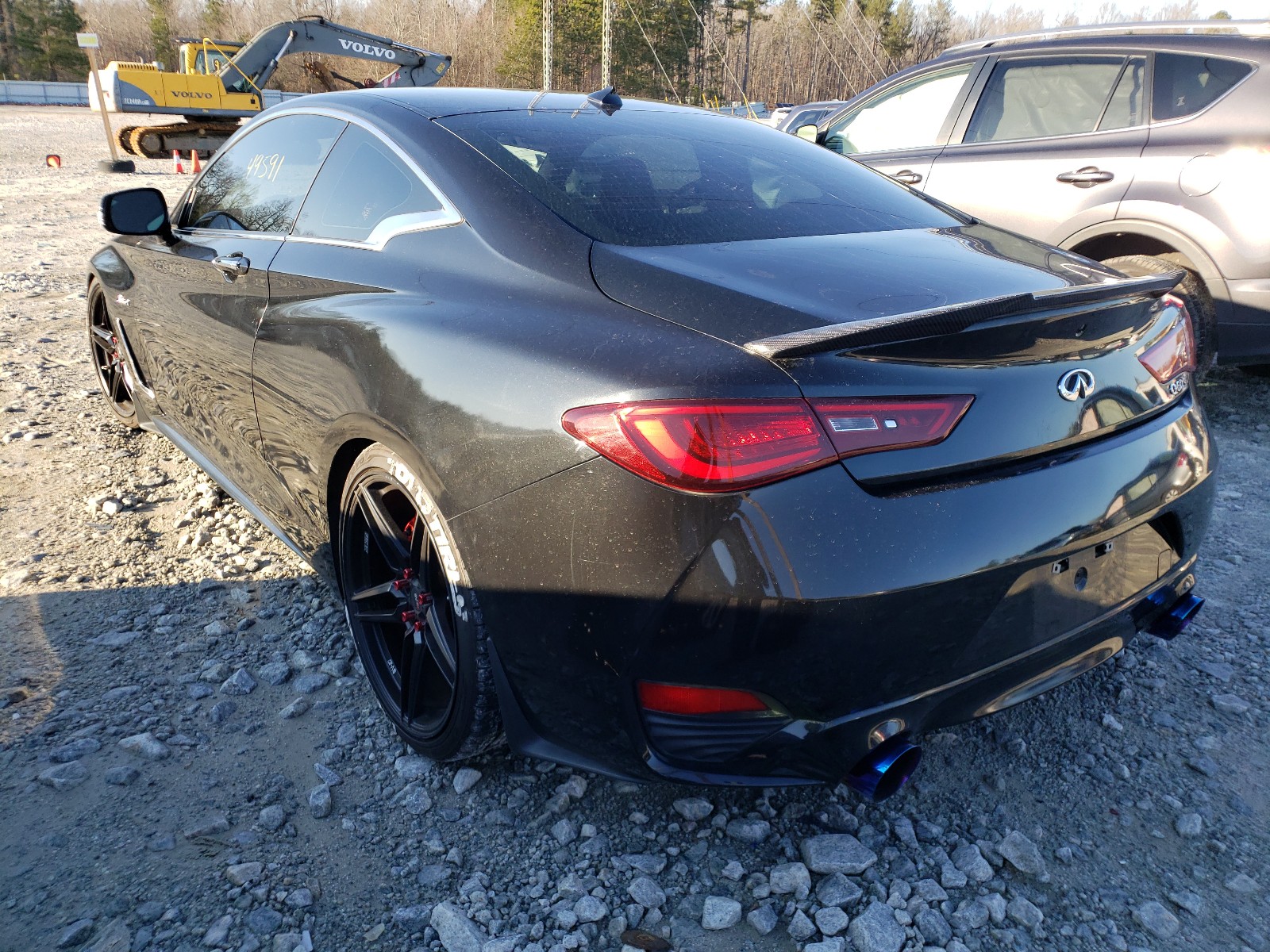 Photo 2 VIN: JN1FV7EK3HM611405 - INFINITI Q60 RED SP 