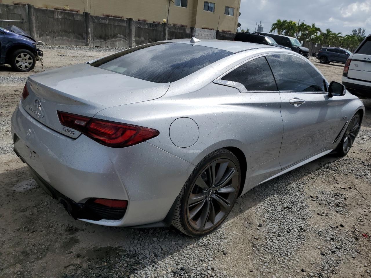 Photo 2 VIN: JN1FV7EK3KM360649 - INFINITI Q60 