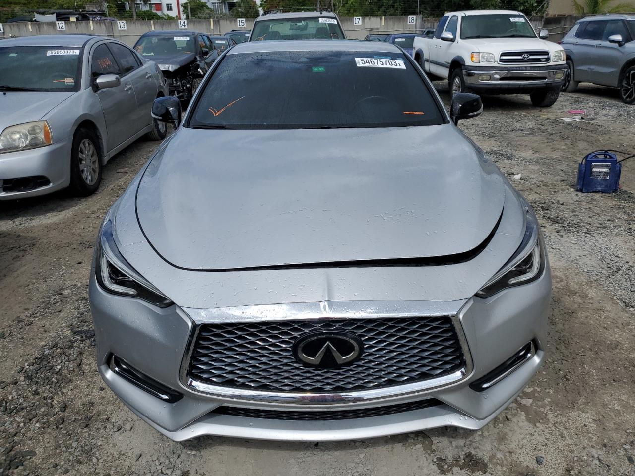 Photo 4 VIN: JN1FV7EK3KM360649 - INFINITI Q60 