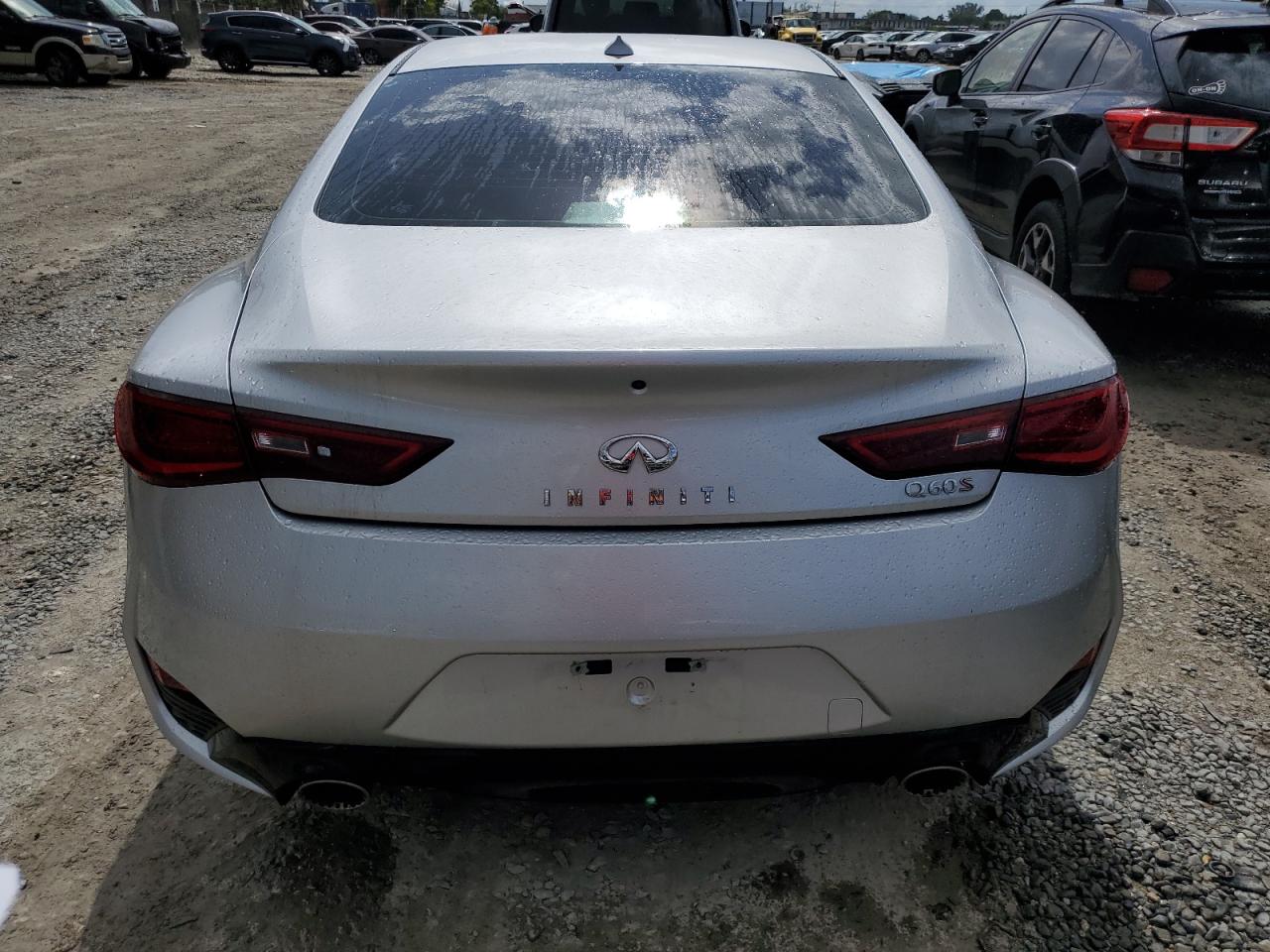 Photo 5 VIN: JN1FV7EK3KM360649 - INFINITI Q60 