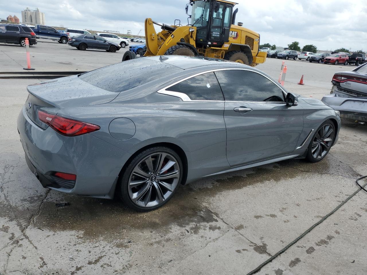 Photo 2 VIN: JN1FV7EK8KM360372 - INFINITI Q60 