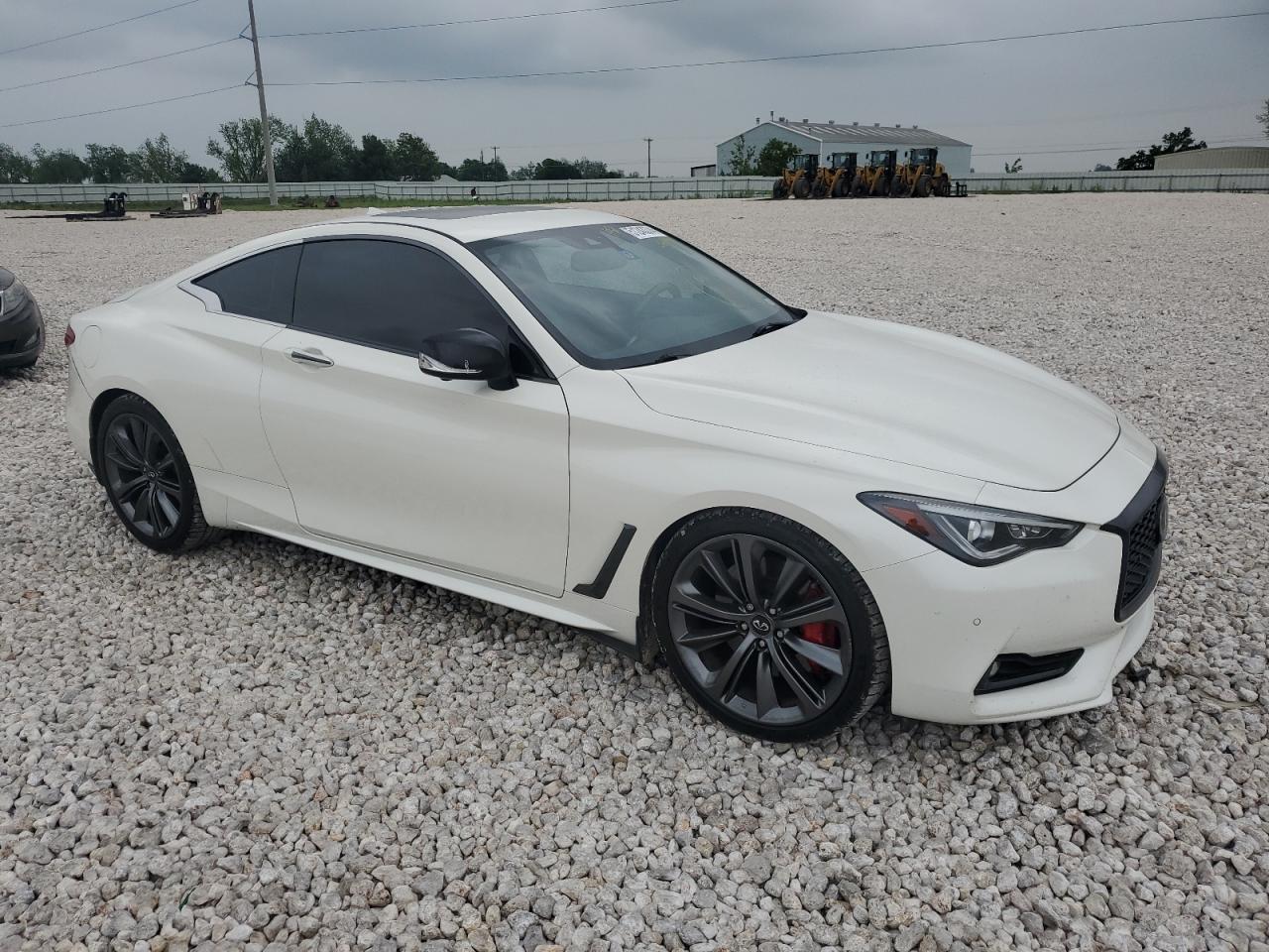 Photo 3 VIN: JN1FV7EK8KM360498 - INFINITI Q60 